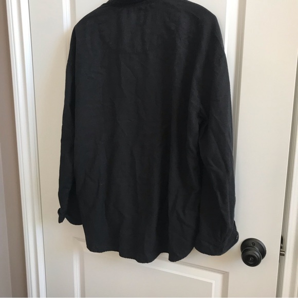 NWT American Eagle Outfitters black shirt. - Picture 6 of 7
